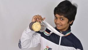 Purva Kirve wob a gold and two bronze medals at the Khelo India School Games.(HT photo) Purva Kirve wob a gold and two bronze medals at the Khelo India School Games.(HT photo)