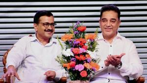 Kamal Haasan with Delhi chief minister Arvind Kejriwal during the launch his political party in Madurai.(PTI Photo) Kamal Haasan with Delhi chief minister Arvind Kejriwal during the launch his political party in Madurai.(PTI Photo)