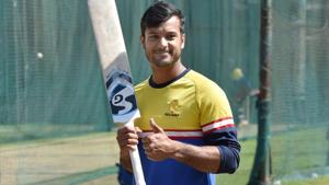 Follow highlights of Vijay Hazare Trophy final, Karnataka vs Saurashtra here. Karnataka beat Saurashtra in the Vijay Hazare Trophy final in New Delhi on Tuesday.(PTI) Follow highlights of Vijay Hazare Trophy final, Karnataka vs Saurashtra here. Karnataka beat Saurashtra in the Vijay Hazare Trophy final in New Delhi on Tuesday.(PTI)