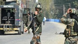 Paramilitary troopers stand guard after a gunfight with militants at Hajin village in Kashmir's Bandipora district, in October 2017.(AFP File Photo) Paramilitary troopers stand guard after a gunfight with militants at Hajin village in Kashmir's Bandipora district, in October 2017.(AFP File Photo)