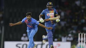 Shardul Thakur, who picked up his career-best haul of 4/27, has said taking regular wickets at the death ensured Sri Lanka were 20-25 runs short in the Nidahas Trophy encounter.(AP) Shardul Thakur, who picked up his career-best haul of 4/27, has said taking regular wickets at the death ensured Sri Lanka were 20-25 runs short in the Nidahas Trophy encounter.(AP)