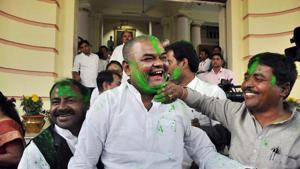 Rashtriya Janta Dal legislators celebrate after the success of their party candidates in Lok Sabha and Assembly by-elections outside Bihar Assembly in Patna on Wednesday.(PTI Photo) Rashtriya Janta Dal legislators celebrate after the success of their party candidates in Lok Sabha and Assembly by-elections outside Bihar Assembly in Patna on Wednesday.(PTI Photo)