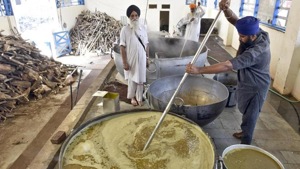 The resolution to this effect that was moved on Wednesday by Dera Baba Nanak MLA Sukhjinder Singh Randhawa of the Congress was passed unanimously on Thursday.(HT File) The resolution to this effect that was moved on Wednesday by Dera Baba Nanak MLA Sukhjinder Singh Randhawa of the Congress was passed unanimously on Thursday.(HT File)
