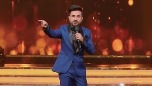 <p>Vir Das' performance at HT India's Most Stylish Awards.</p><p>After hosting six successful seasons of Hindustan Times Most Stylish in Delhi and Mumbai, the biggest celebration of style is back in a new avatar. The first edition of Hindustan Times India's Most Stylish took place in the fashion capital Mumbai on 24th January, 2018. The style curator for this larger-than-life award show was none other than Manish Malhotra, the most loved fashion designer in the industry, who choose Court Decadence as the event theme. HT India's Most Stylish Awards was attended by a host of popular personalities like Amitabh Bachchan, Aishwarya Rai Bachchan, Deepika Padukone, Kamal Haasan, Rekha, Sonam Kapoor, Farhan Akhtar, Sanjay Dutt among others.</p>