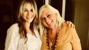 English actor Elizabeth Hurley (left) and Norwegian fashion designer Inger Solberg met in Mumbai.(Photo: Facebook/Inger Solberg)