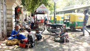For them, each day is vulnerable. When the sun sets and the traffic on the roads increases, life becomes all the more unsafe.(HT Photo) For them, each day is vulnerable. When the sun sets and the traffic on the roads increases, life becomes all the more unsafe.(HT Photo)