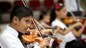 Children who received music lessons showed improved language-based reasoning and the ability to plan, organise and complete tasks, as well as improved academic achievement, say researchers.(Getty Images) Children who received music lessons showed improved language-based reasoning and the ability to plan, organise and complete tasks, as well as improved academic achievement, say researchers.(Getty Images)