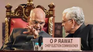 President Ram Nath Kovind with Chief Election Commissioner OP Rawat during the 8th National Voters' Day celebrations in New Delhi.(PTI Photo) President Ram Nath Kovind with Chief Election Commissioner OP Rawat during the 8th National Voters' Day celebrations in New Delhi.(PTI Photo)