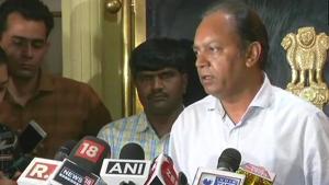 Delhi Police special commissioner RP Upadhyaya speaks to the media on Thursday.(ABI Twitter) Delhi Police special commissioner RP Upadhyaya speaks to the media on Thursday.(ABI Twitter)