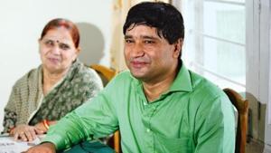 After a presidential order was issued to quash the state government’s charge sheet against Chaturvedi, he lodged a complaint with the Haryana governor demanding action against officers allegedly involved in concealing the Raj Bhavan notification. In his complaint, Chaturvedi had alleged that the governor’s notification was shelved to shield some powerful politicians and bureaucrats from CBI probe.(HT/File Photo) After a presidential order was issued to quash the state government’s charge sheet against Chaturvedi, he lodged a complaint with the Haryana governor demanding action against officers allegedly involved in concealing the Raj Bhavan notification. In his complaint, Chaturvedi had alleged that the governor’s notification was shelved to shield some powerful politicians and bureaucrats from CBI probe.(HT/File Photo)