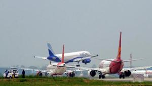 Aircraft jostle for space on a runway at Indira Gandhi International Airport in New Delhi.(AFP File Photo) Aircraft jostle for space on a runway at Indira Gandhi International Airport in New Delhi.(AFP File Photo)