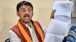 Union minister Ashwini Kumar Choubey’s son Arijit Shashwat addresses a press conference in Patna.(PTI FILE) Union minister Ashwini Kumar Choubey’s son Arijit Shashwat addresses a press conference in Patna.(PTI FILE)