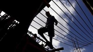 Cumulatively, the eight core sectors grew by 4.3% in April-February 2017-18 against 4.7% in the same period last fiscal.(Reuters File Photo) Cumulatively, the eight core sectors grew by 4.3% in April-February 2017-18 against 4.7% in the same period last fiscal.(Reuters File Photo)