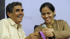 Saina Nehwal’s father Harvir Singh has not been allowed to enter Commonwealth Games 2018 village in Gold Coast.(AFP) Saina Nehwal’s father Harvir Singh has not been allowed to enter Commonwealth Games 2018 village in Gold Coast.(AFP)