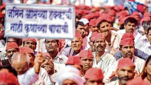 Over 35,000 farmers from across Maharashtra had embarked on a ‘Long March’ from Nashik on March 6 to press for their demands.(Kunal Patil/Hindustan Times) Over 35,000 farmers from across Maharashtra had embarked on a ‘Long March’ from Nashik on March 6 to press for their demands.(Kunal Patil/Hindustan Times)