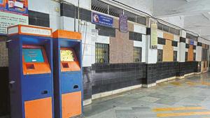 Passengers use these smart-card based machines to book single-journey tickets and monthly pass.(FILE) Passengers use these smart-card based machines to book single-journey tickets and monthly pass.(FILE)