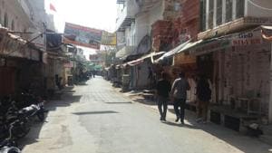 The closed shops after tension, at Pushkar on Wednesday(HT Photo)