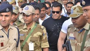 Actor Salman Khan arrives to appear before Jodhpur's Chief Judicial Magistrate (CJM) Rural Court in connection with the hearing in blackbuck poaching case.(IANS) Actor Salman Khan arrives to appear before Jodhpur's Chief Judicial Magistrate (CJM) Rural Court in connection with the hearing in blackbuck poaching case.(IANS)