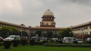 The plea to Supreme Court was made by senior advocate Rajeev Dhavan.(Sonu Mehta/HT Photo) The plea to Supreme Court was made by senior advocate Rajeev Dhavan.(Sonu Mehta/HT Photo)