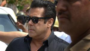 Salman Khan arrives at the court for a hearing in the Black Buck hunting case, in Jodhpur on Thursday.(PTI) Salman Khan arrives at the court for a hearing in the Black Buck hunting case, in Jodhpur on Thursday.(PTI)