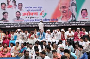 The fast was observed against the alleged treatment of Dalits and minorities under BJP’s rule.(HT PHOTO)