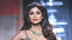 The next time you’re thinking of how to style a top and skirt, just look at this Shilpa Shetty outfit in the pictures below. (IANS File Photo) The next time you’re thinking of how to style a top and skirt, just look at this Shilpa Shetty outfit in the pictures below. (IANS File Photo)