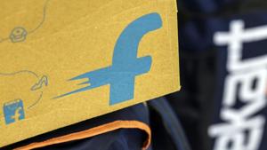 Walmart is in talks to take a minority stake in Flipkart that could go up to 50 or 60%, said the people.(Dhiraj Singh/Bloomberg) Walmart is in talks to take a minority stake in Flipkart that could go up to 50 or 60%, said the people.(Dhiraj Singh/Bloomberg)