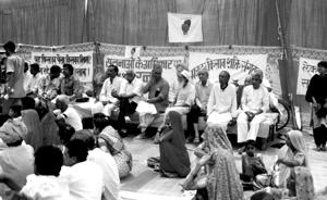 The Beawar Dharna, 1996, the first big prolonged demand for the RTI.(THE RTI STORY;POWER TO THE PEOPLE) The Beawar Dharna, 1996, the first big prolonged demand for the RTI.(THE RTI STORY;POWER TO THE PEOPLE)