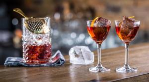Drinking alcohol can make you feel thirsty.(Shutterstock) Drinking alcohol can make you feel thirsty.(Shutterstock)