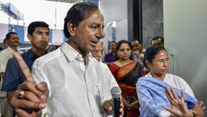 West Bengal chief minister Mamata Banerjee with Telangana chief minister KC Rao address the media after their meeting at Nabanna, Kolkata (File Photo)(PTI) West Bengal chief minister Mamata Banerjee with Telangana chief minister KC Rao address the media after their meeting at Nabanna, Kolkata (File Photo)(PTI)