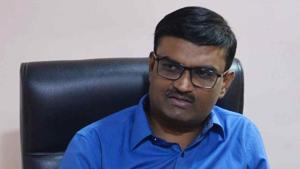 Panvel City Municipal Corporation commissioner Sudhakar Shinde has a vision for Panvel, charting out a roadmap to solve water crisis and garbage issues, provide the city with schools, gardens and other amenities.(Bachchan Kumar/HT photo) Panvel City Municipal Corporation commissioner Sudhakar Shinde has a vision for Panvel, charting out a roadmap to solve water crisis and garbage issues, provide the city with schools, gardens and other amenities.(Bachchan Kumar/HT photo)