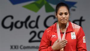 2018 Commonwealth Games winning Indian weightlifter Punam Yadav has filed a police complaint after she was attacked in Varanasi’s Rohaniya.(PTI) 2018 Commonwealth Games winning Indian weightlifter Punam Yadav has filed a police complaint after she was attacked in Varanasi’s Rohaniya.(PTI)