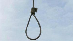 When both her parents left for work, Sejal is believed to have hung herself from the ceiling fan.(HT PHOTO) When both her parents left for work, Sejal is believed to have hung herself from the ceiling fan.(HT PHOTO)