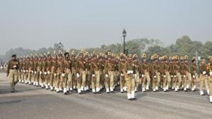 Sashastra Seema Bal jawans march during the rehearsals for Republic Day celebrations, in New Delhi.(Sonu Mehta/HT Photo) Sashastra Seema Bal jawans march during the rehearsals for Republic Day celebrations, in New Delhi.(Sonu Mehta/HT Photo)