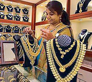 The Syria crisis and the Nirav Modi fiasco has apparently cast a shadow on the sale of gold and diamond jewellery in the upcoming Akshaya Tritiya Festival on April 18.(HT File) The Syria crisis and the Nirav Modi fiasco has apparently cast a shadow on the sale of gold and diamond jewellery in the upcoming Akshaya Tritiya Festival on April 18.(HT File)