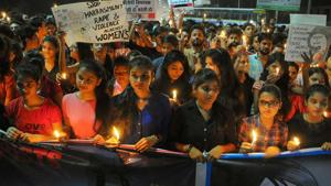 Candle march carried out by residents in protest of the gangrape incidents of Kathua and Unnao on Sunday in Kota.(A.H Zaidi/HT PHOTO) Candle march carried out by residents in protest of the gangrape incidents of Kathua and Unnao on Sunday in Kota.(A.H Zaidi/HT PHOTO)