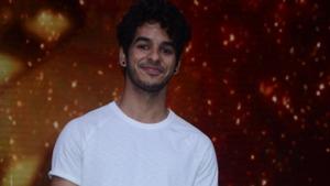Ishaan Khatter promotes Beyond The Clouds on the sets of dance reality show DID Li'l Masters Season 4.(IANS) Ishaan Khatter promotes Beyond The Clouds on the sets of dance reality show DID Li'l Masters Season 4.(IANS)