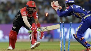 Royal Challengers Bangalore were beaten by Mumbai Indians in their Indian Premier League (IPL) 2018 match in Mumbai on Tuesday.(AP) Royal Challengers Bangalore were beaten by Mumbai Indians in their Indian Premier League (IPL) 2018 match in Mumbai on Tuesday.(AP)