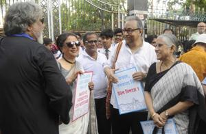 Actor-filmmaker Aparna Sen, along with other eminent intellectuals and activists, at the protest event against vanishing heritage structures.(HT Photo/Samir Jana) Actor-filmmaker Aparna Sen, along with other eminent intellectuals and activists, at the protest event against vanishing heritage structures.(HT Photo/Samir Jana)
