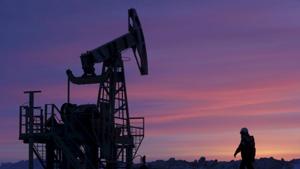 OPEC and other major producers including Russia started to withhold output in 2017 to rein in oversupply that had depressed prices since 2014.(Reuters File Photo) OPEC and other major producers including Russia started to withhold output in 2017 to rein in oversupply that had depressed prices since 2014.(Reuters File Photo)