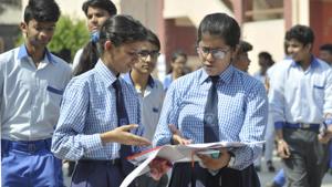 CBSE Class 10 English exam 2018: Students of CBSE board Class 10 coming out from the examination centre after sitting their English exam at Central Academy in Lucknow on March 12, 2018.(Deepak Gupta/Hindustan Times) CBSE Class 10 English exam 2018: Students of CBSE board Class 10 coming out from the examination centre after sitting their English exam at Central Academy in Lucknow on March 12, 2018.(Deepak Gupta/Hindustan Times)