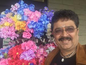 S Ve Shekher later removed the derogatory post against women scribes after an outrage.(Twitter/@SVESHEKHER) S Ve Shekher later removed the derogatory post against women scribes after an outrage.(Twitter/@SVESHEKHER)