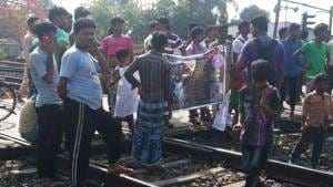 Protesters hold a rail-roko to protest the incidents of rape and murder in Kathua and Unnao.(HT Photo) Protesters hold a rail-roko to protest the incidents of rape and murder in Kathua and Unnao.(HT Photo)