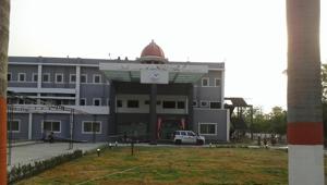 The new avatar of the Railways cancer hospital in Varanasi comes in just five months of take-over of the hospital by Tata Trust.(HT Photo) The new avatar of the Railways cancer hospital in Varanasi comes in just five months of take-over of the hospital by Tata Trust.(HT Photo)