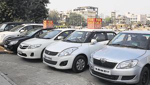 Even after a decade, the HSRP -- which was made mandatory by the government -- is yet to be implemented in many states.(Parveen Kumar/HT File Photo) Even after a decade, the HSRP -- which was made mandatory by the government -- is yet to be implemented in many states.(Parveen Kumar/HT File Photo)