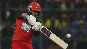 Quinton de Kock notched up his first half-century of the Indian Premier League (IPL) 2018 this season vs Chennai Super Kings as the home side notched up 205/8 in the first innings.(AP) Quinton de Kock notched up his first half-century of the Indian Premier League (IPL) 2018 this season vs Chennai Super Kings as the home side notched up 205/8 in the first innings.(AP)