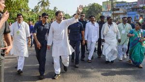 Congress president Rahul Gandhi waves at his party supporters during a campaign ahead of Karnataka assembly elections in Honnavar on April 26.(PTI Photo) Congress president Rahul Gandhi waves at his party supporters during a campaign ahead of Karnataka assembly elections in Honnavar on April 26.(PTI Photo)