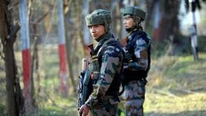 An Indian army officer said troops retaliated to Pakistani firing effectively and strongly due to which firing stopped two-and-a-half hours later.(PTI/Photo for representation) An Indian army officer said troops retaliated to Pakistani firing effectively and strongly due to which firing stopped two-and-a-half hours later.(PTI/Photo for representation)