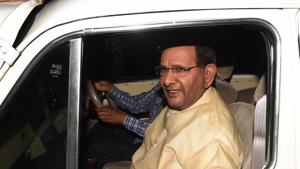 Sharad Yadav was present at the venue where the announcement for the new party was made by LJD national secretary Sushila Morale, in New Delhi.(Vipin Kumar/HT File Photo) Sharad Yadav was present at the venue where the announcement for the new party was made by LJD national secretary Sushila Morale, in New Delhi.(Vipin Kumar/HT File Photo)