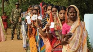 The state government’s stand and poll body’s decision for a single day polling has drawn criticism from various quarters.(File photo) The state government’s stand and poll body’s decision for a single day polling has drawn criticism from various quarters.(File photo)